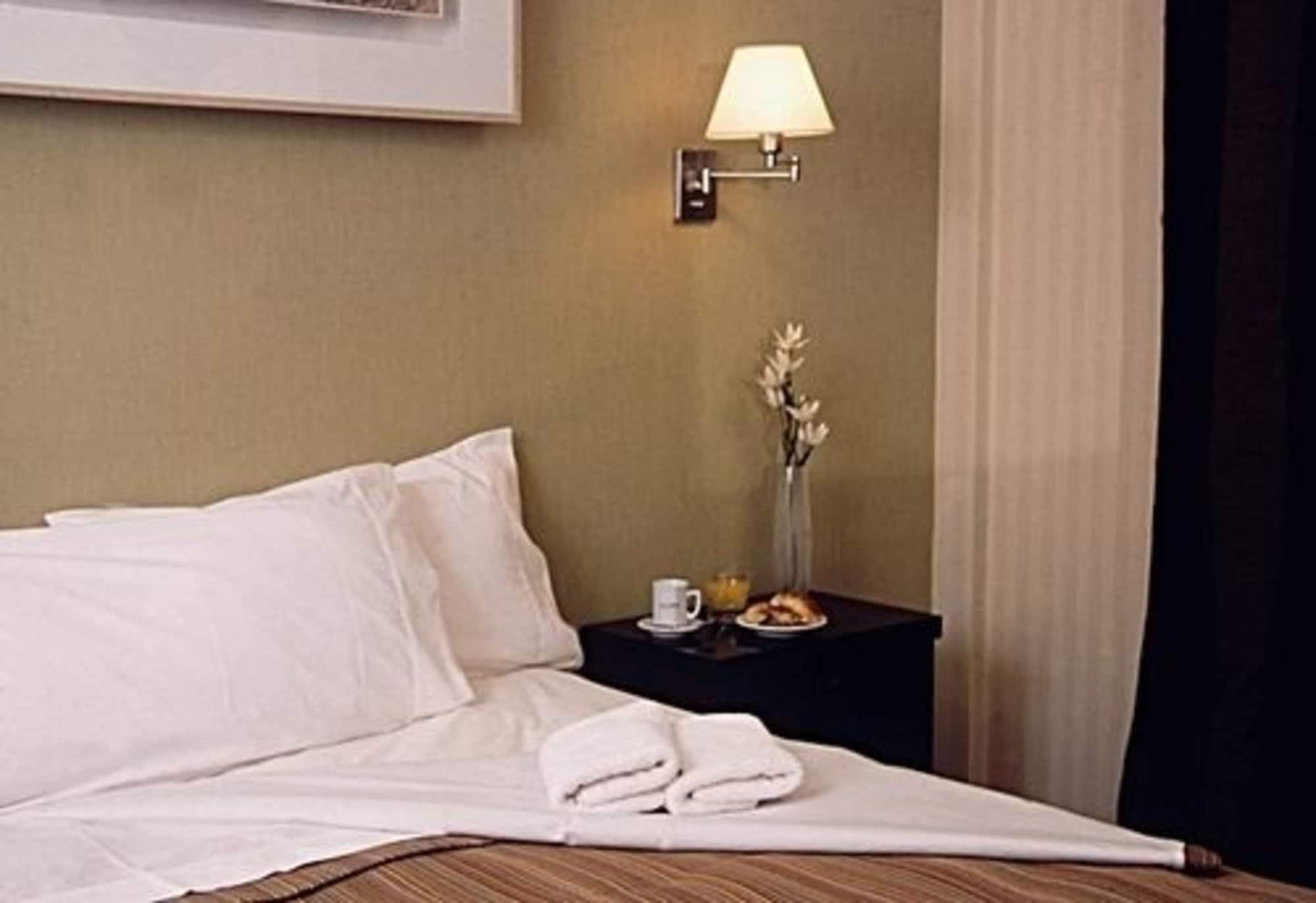 Mil810 Ushuaia Hotel Ngoại thất bức ảnh