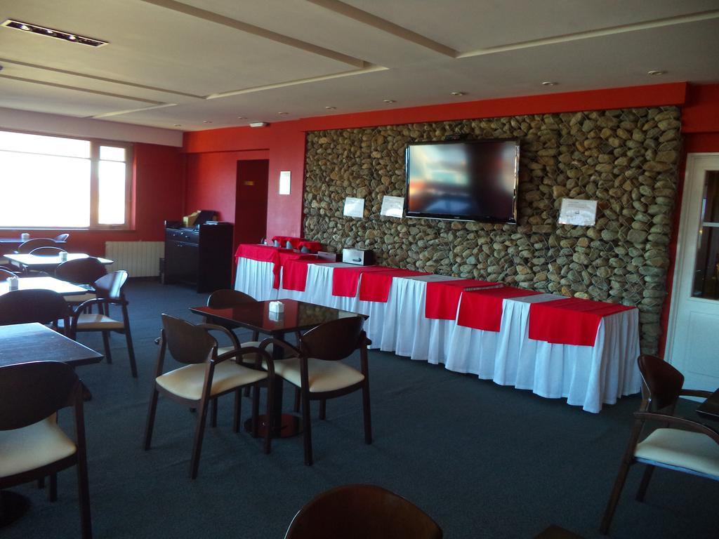 Mil810 Ushuaia Hotel Ngoại thất bức ảnh