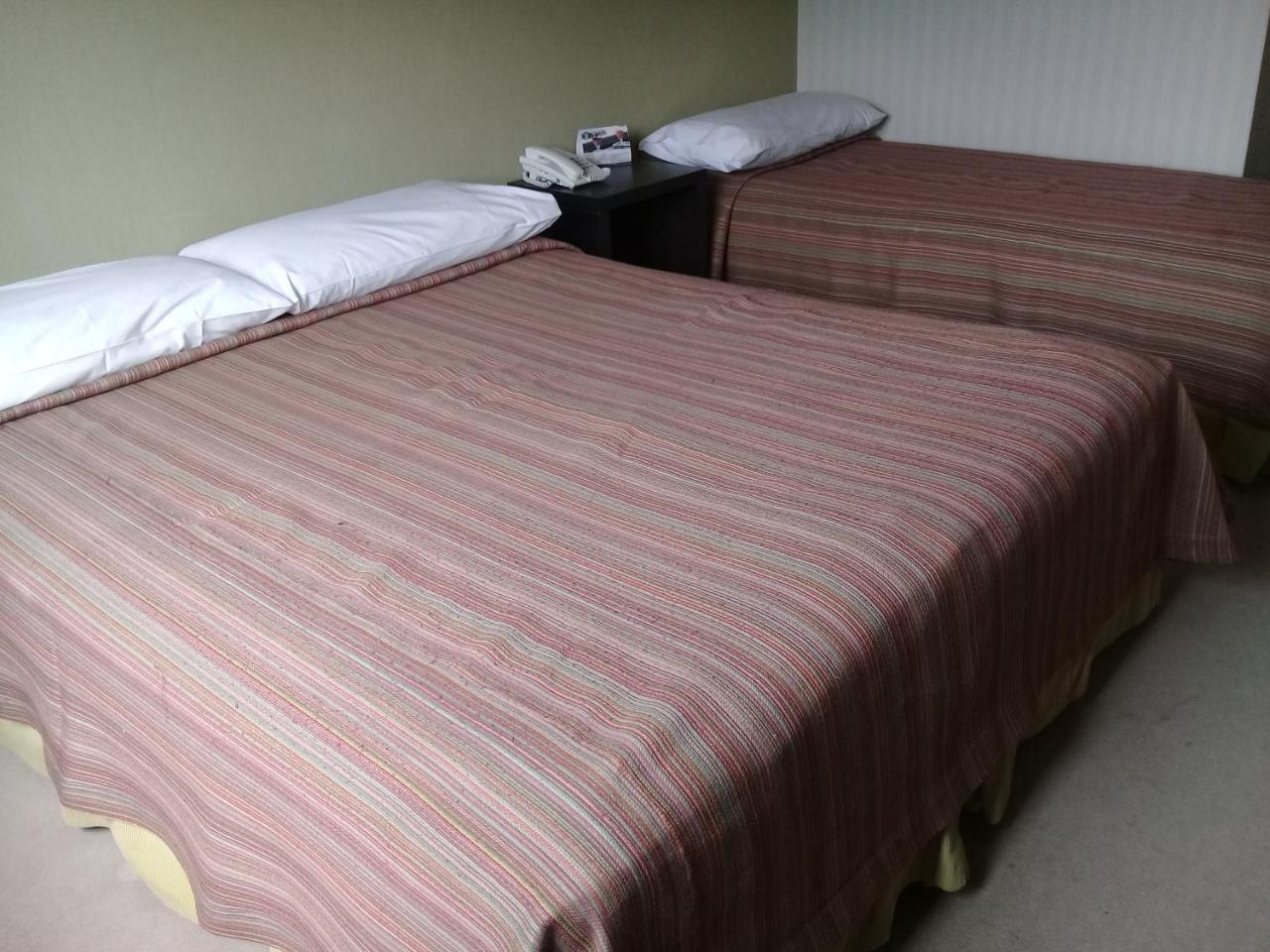 Mil810 Ushuaia Hotel Ngoại thất bức ảnh