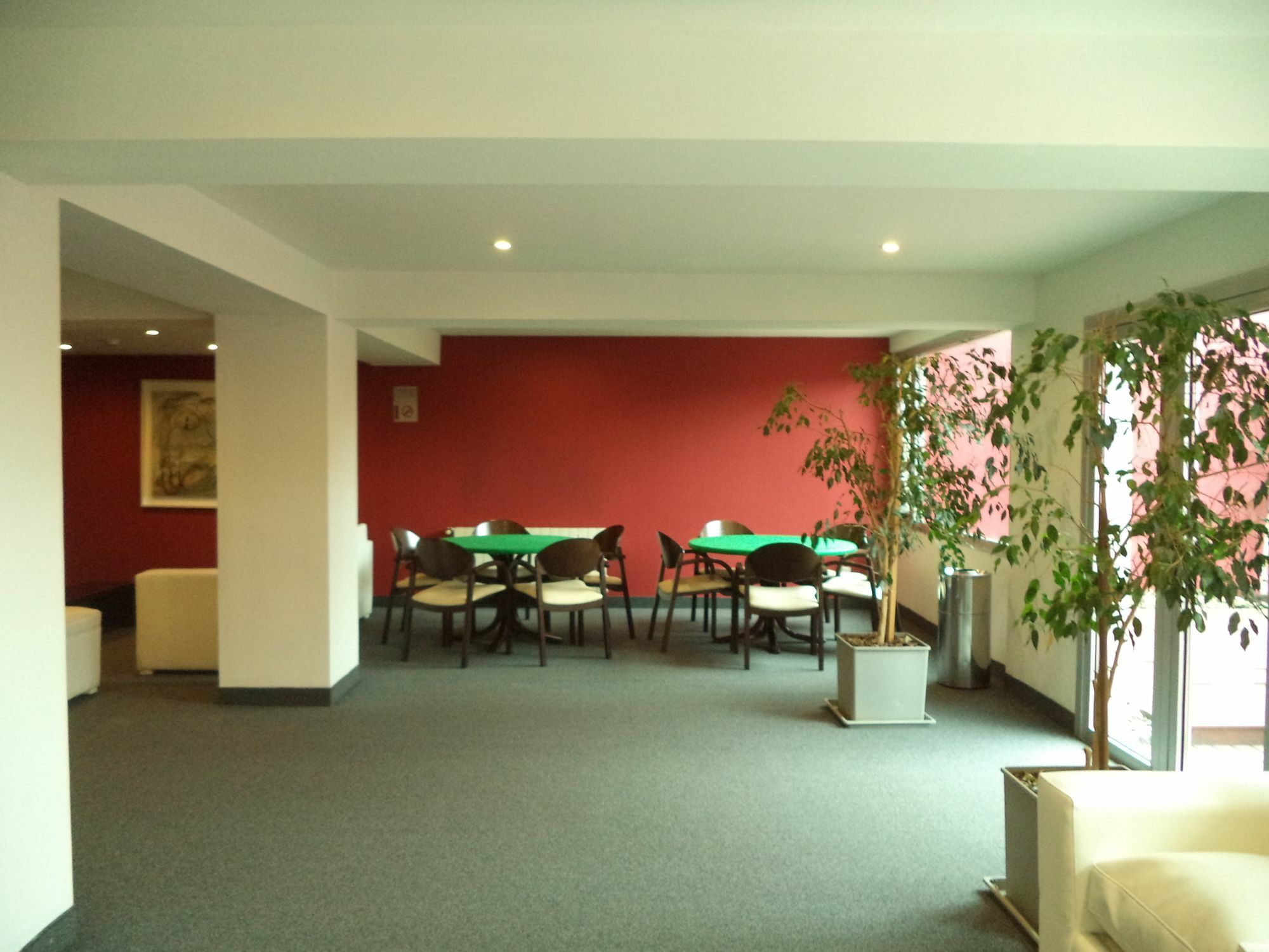 Mil810 Ushuaia Hotel Ngoại thất bức ảnh